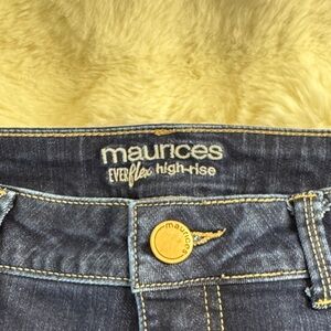 Maurices High-Rise Everflex Denim Jeans Size 14W - BNWOT